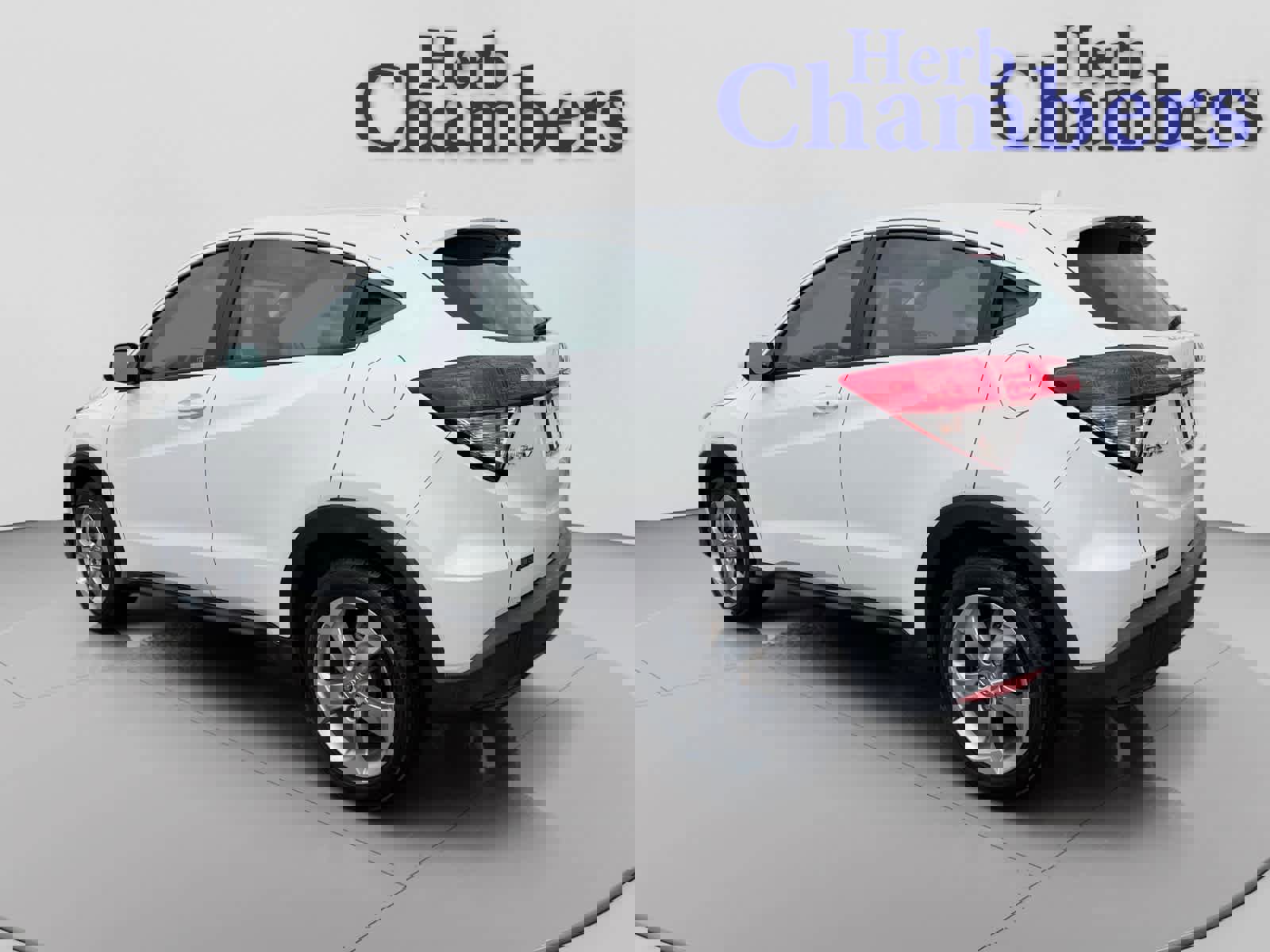 Used 2019 Honda HR-V LX image 3