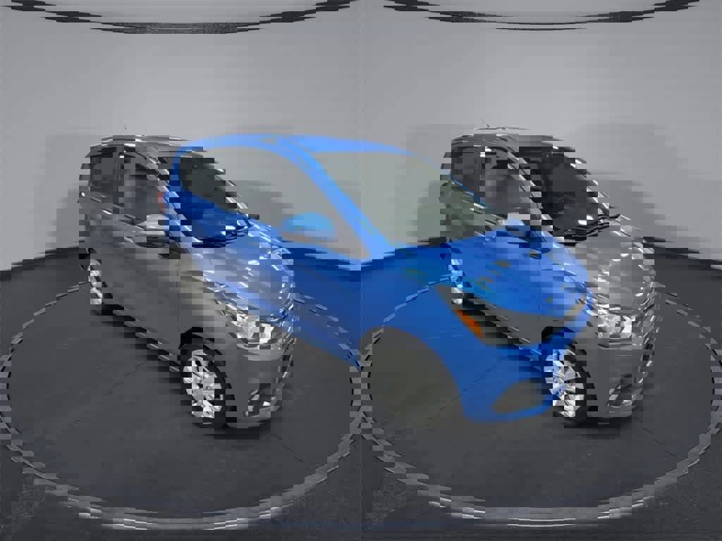 Used 2017 Chevrolet Spark LT image 2