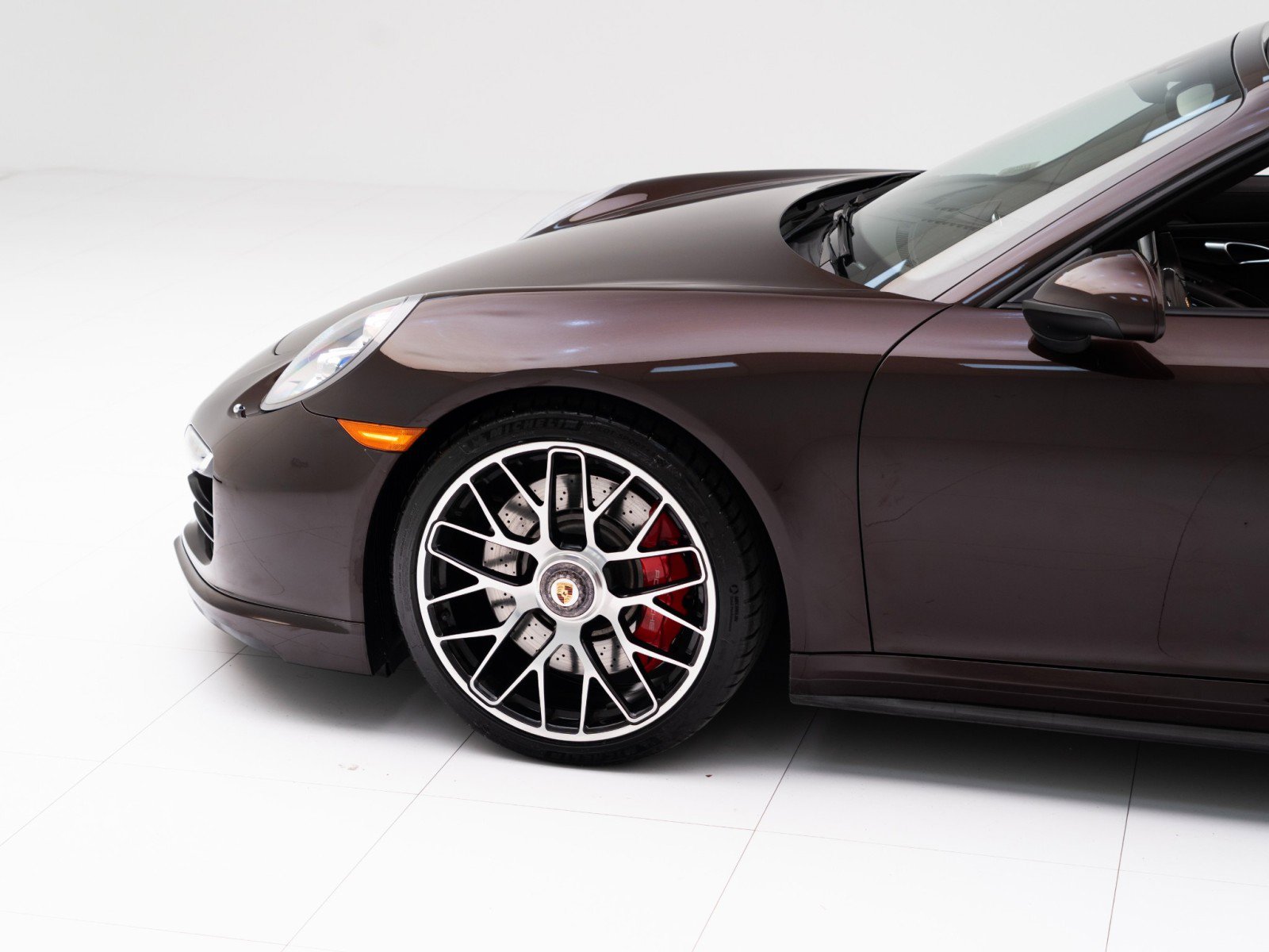 Certified 2014 Porsche 911 Turbo image 13