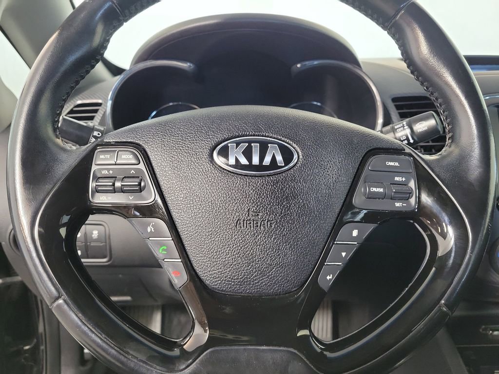 Used 2017 Kia Forte EX w/ EX Premium Plus Package FWD image 16