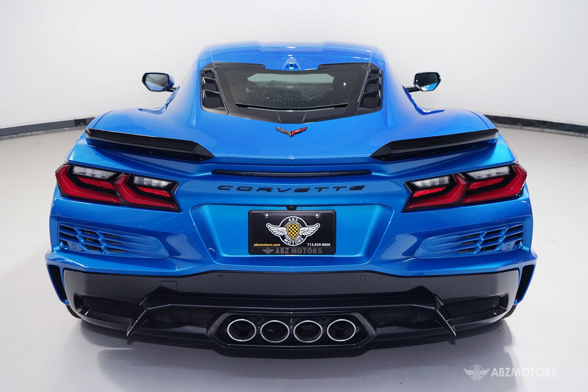 Used 2024 Chevrolet Corvette Z06 RWD image 7