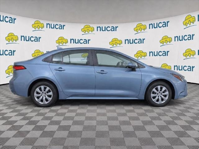 Certified 2023 Toyota Corolla LE w/ Carpet Mat Package (TMS) FWD image 8