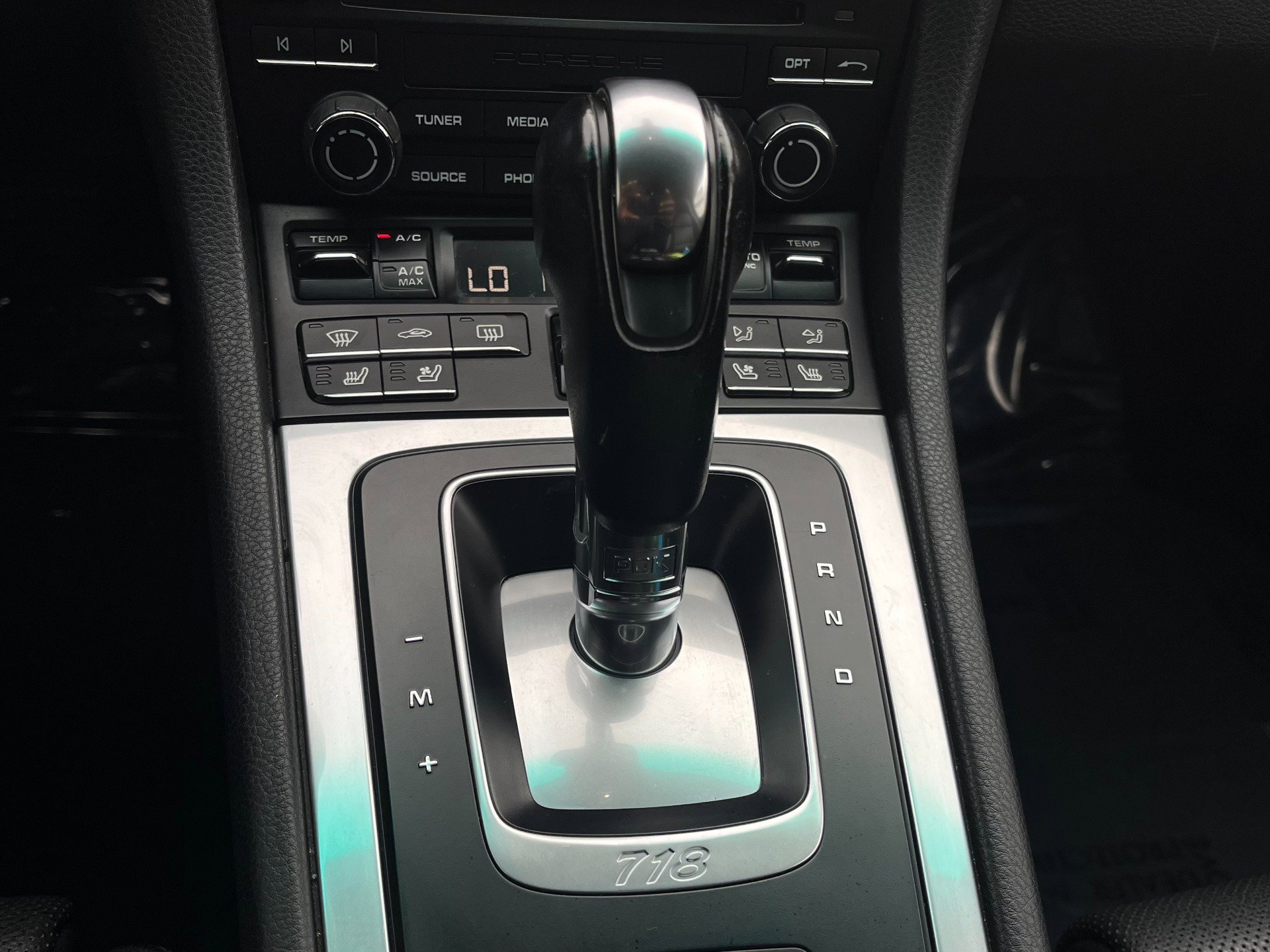 Used 2023 Porsche 718 Boxster image 35