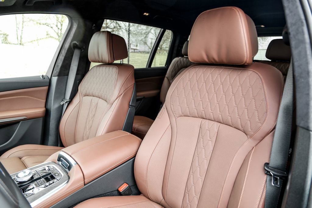New 2026 BMW X7 xDrive40i w/ Executive Package image 21