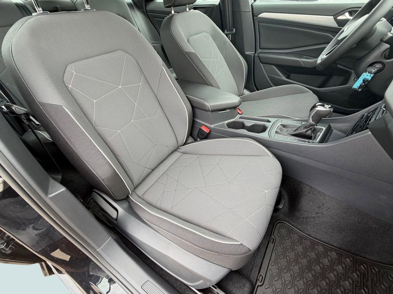 New 2026 Volkswagen Jetta Sport FWD image 20