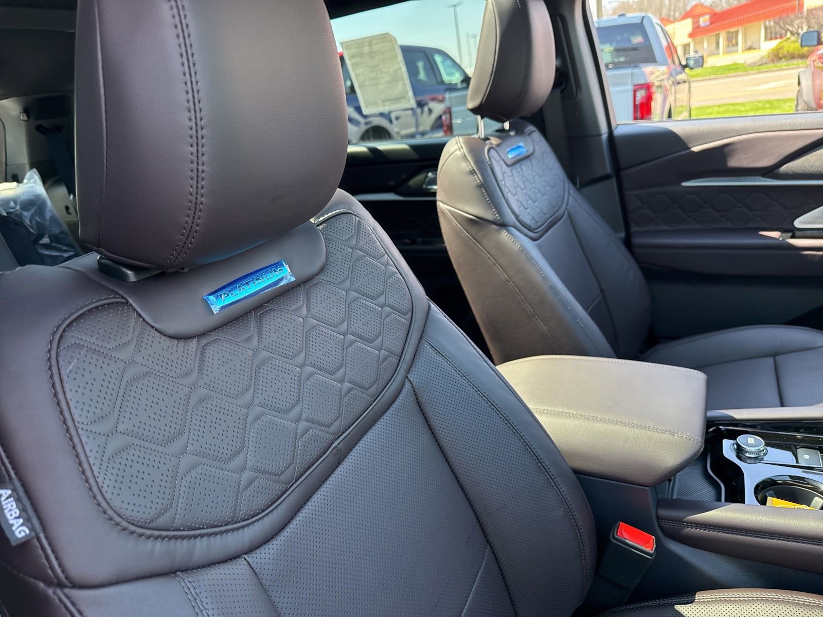 New 2026 Ford Explorer Platinum image 36