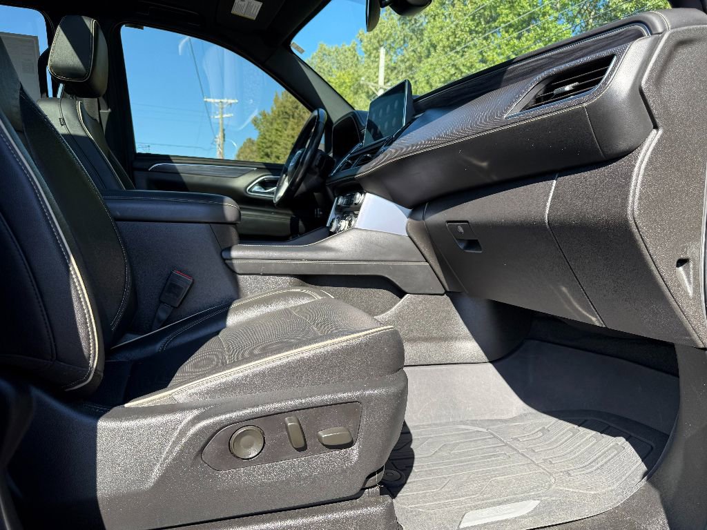 Used 2021 GMC Yukon SLT image 32