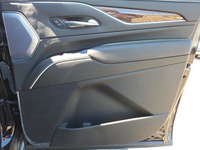 Certified 2023 Cadillac Escalade ESV Premium Luxury Platinum image 23
