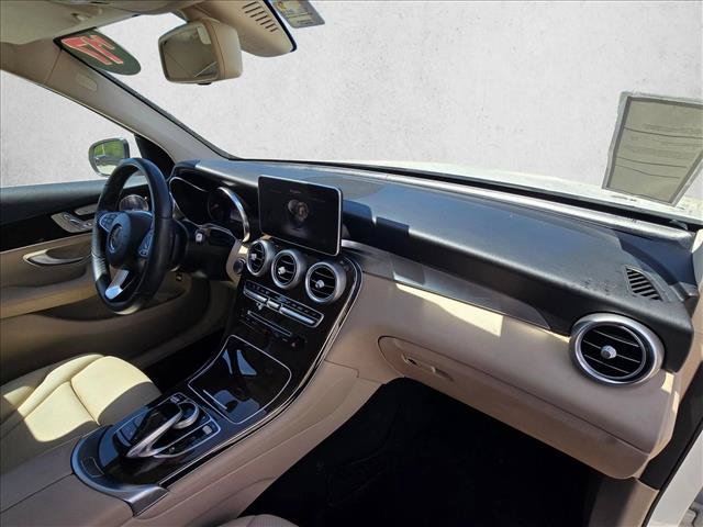 Used 2017 Mercedes-Benz GLC 300 image 22