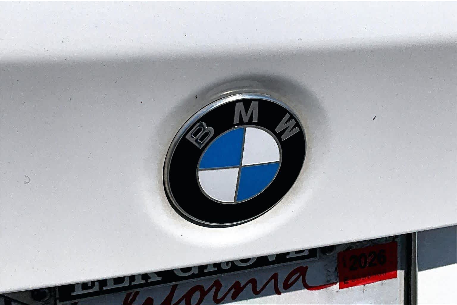 Used 2018 BMW 330i Sedan w/ Convenience Package RWD image 30
