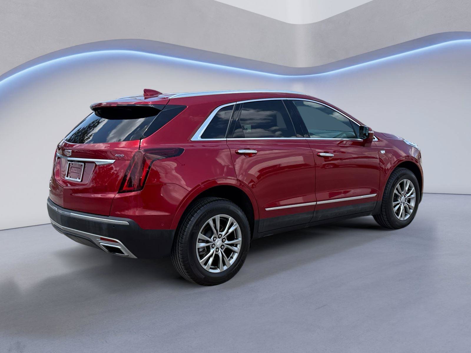 Certified 2023 Cadillac XT5 Premium Luxury w/ Technology Package AWD/4WD video 3