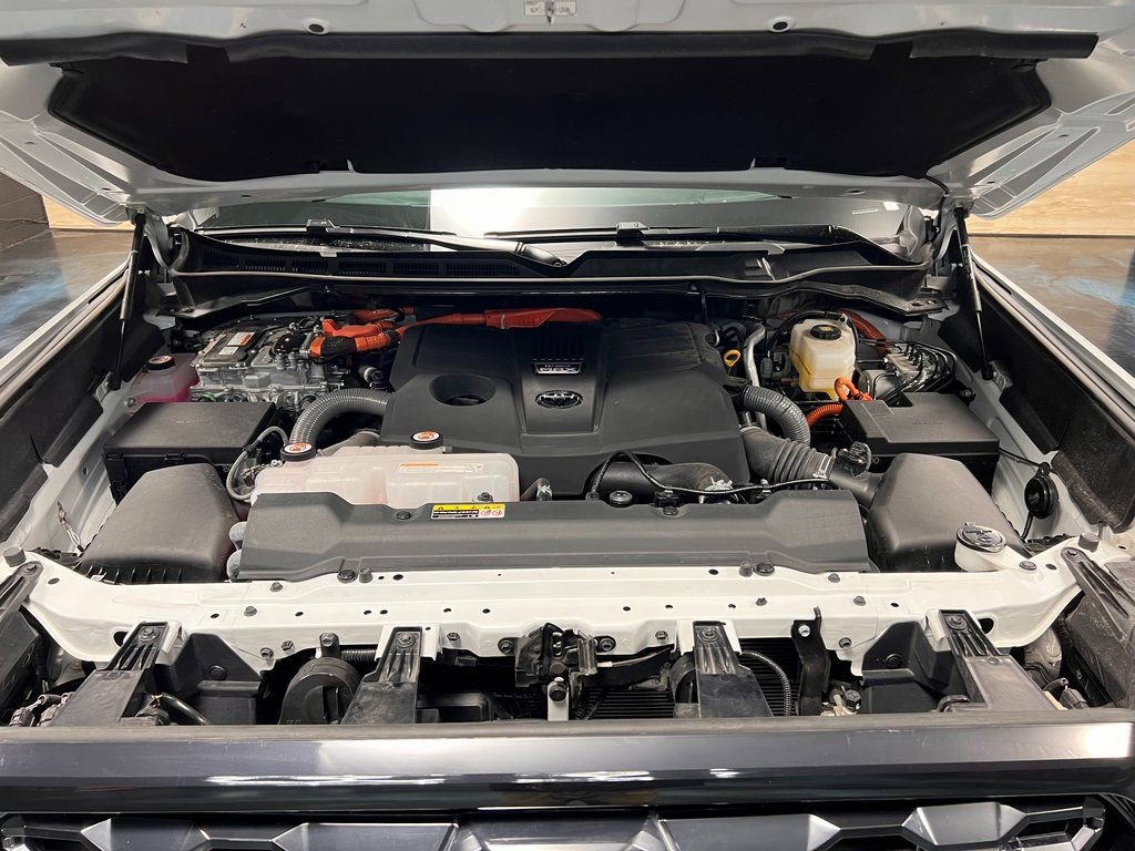 Used 2024 Toyota Tundra Platinum image 21