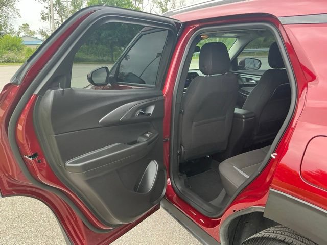 Used 2024 Chevrolet TrailBlazer LT w/ Driver Confidence Package FWD image 16