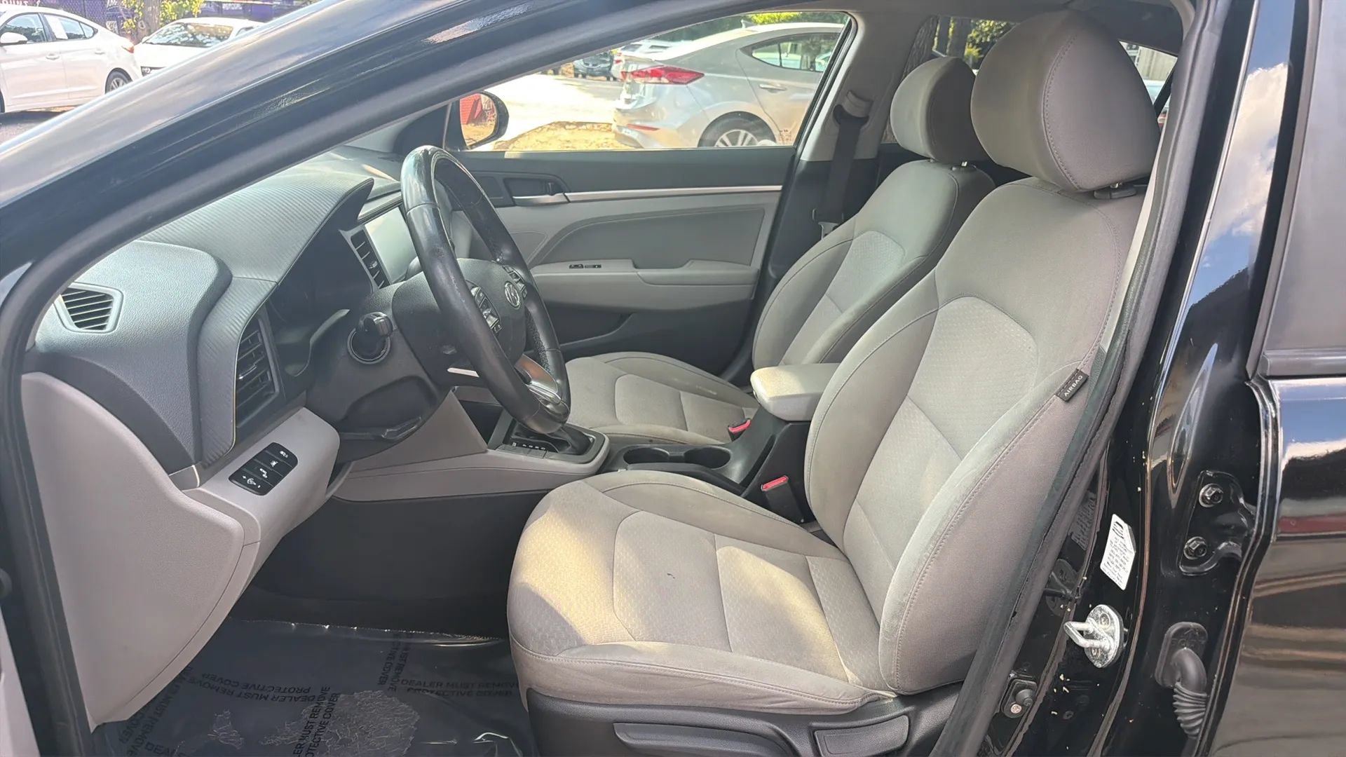 Used 2019 Hyundai Elantra Value Edition FWD image 13