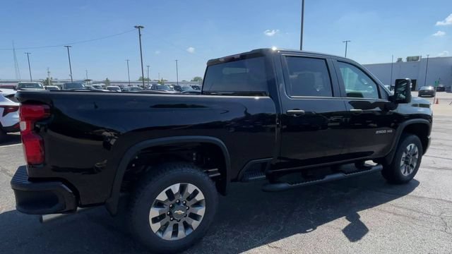 New 2026 Chevrolet Silverado 2500 Custom w/ Custom Value Package AWD/4WD image 2