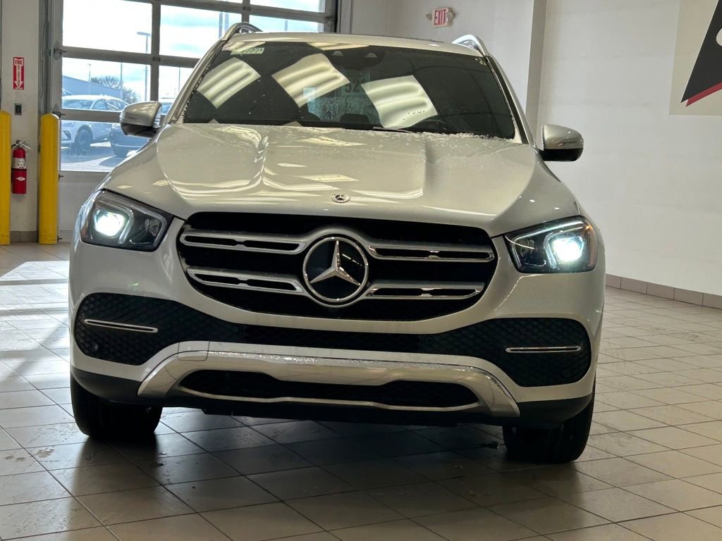 Used 2021 Mercedes-Benz GLE 350 4MATIC image 2