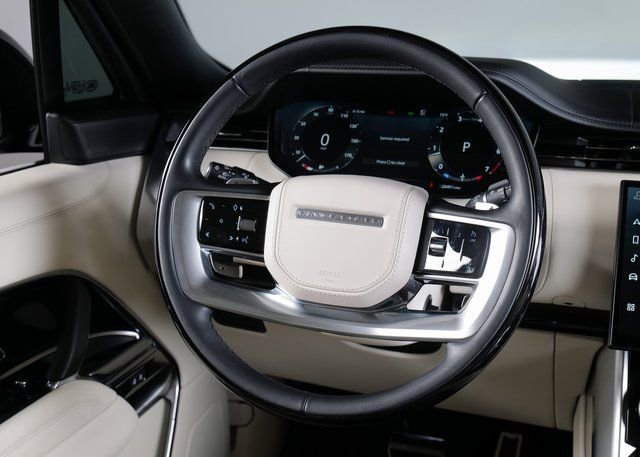 Used 2023 Land Rover Range Rover SE image 17