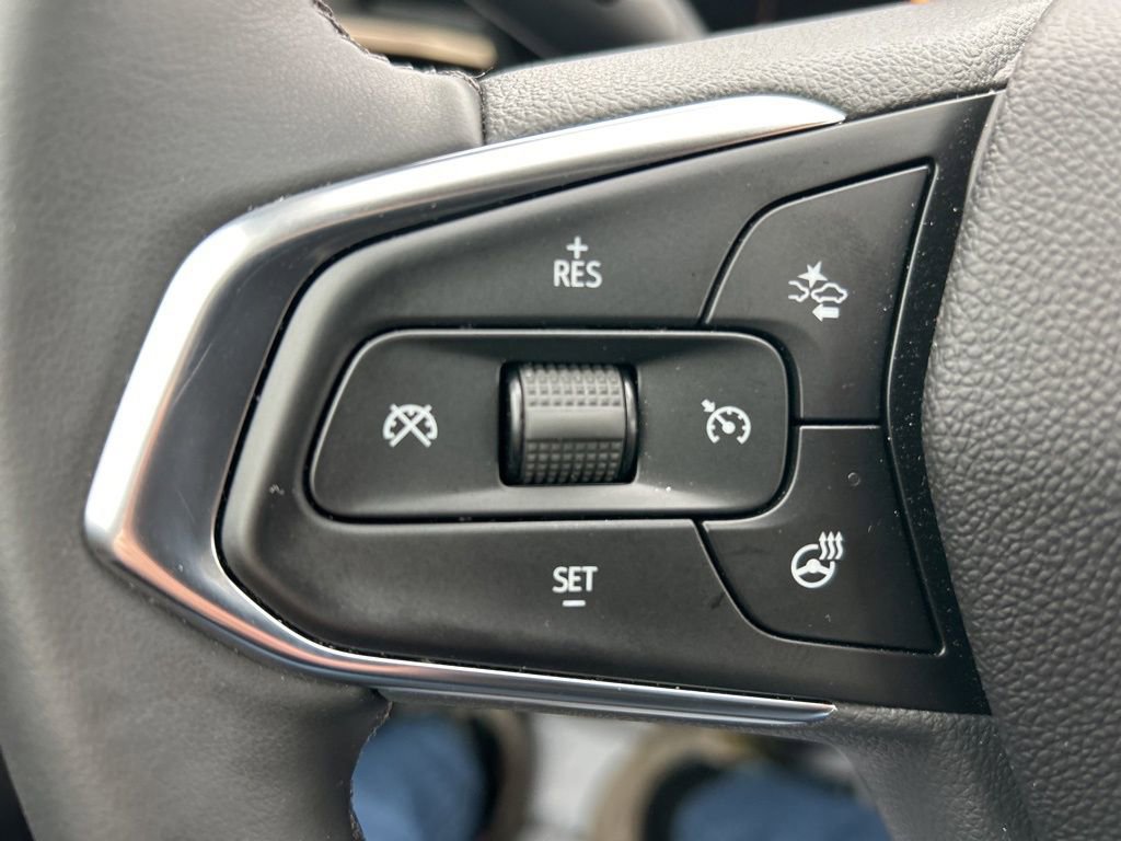 Used 2025 Chevrolet Trax ACTIV w/ Driver Confidence Package image 23