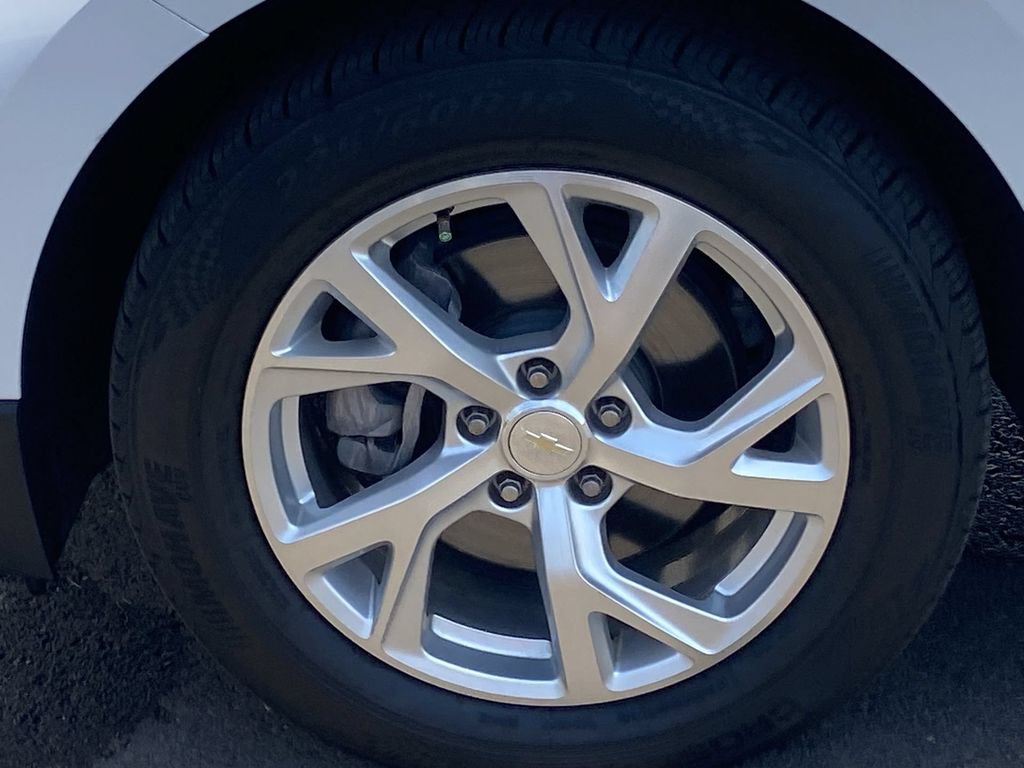 Used 2019 Chevrolet Equinox LT FWD image 28