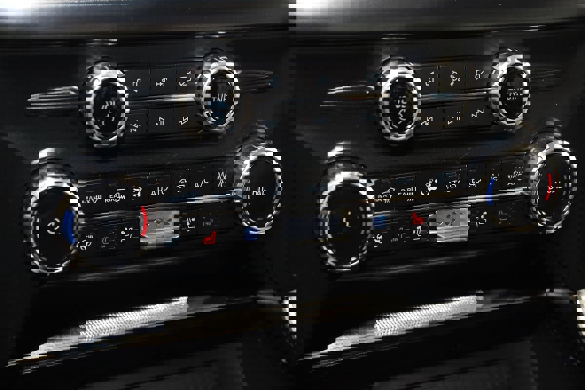 Used 2023 Ford F150 Limited image 42