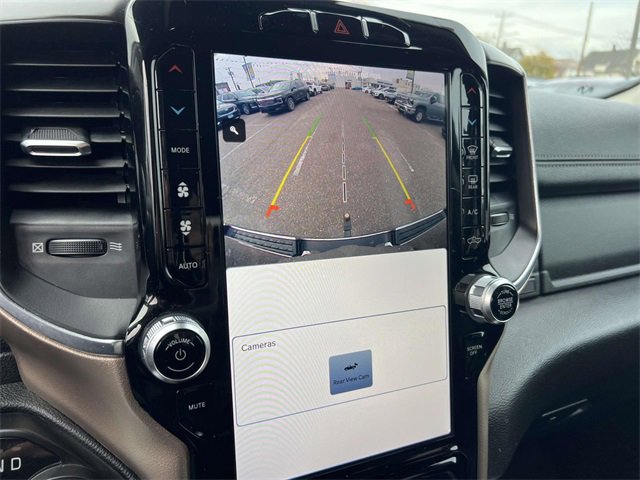 Used 2022 RAM 1500 Laramie image 31