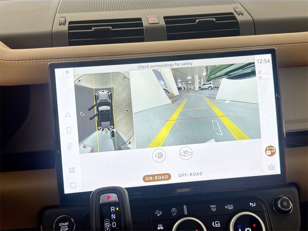 New 2026 Land Rover Defender 110 X-Dynamic SE image 14