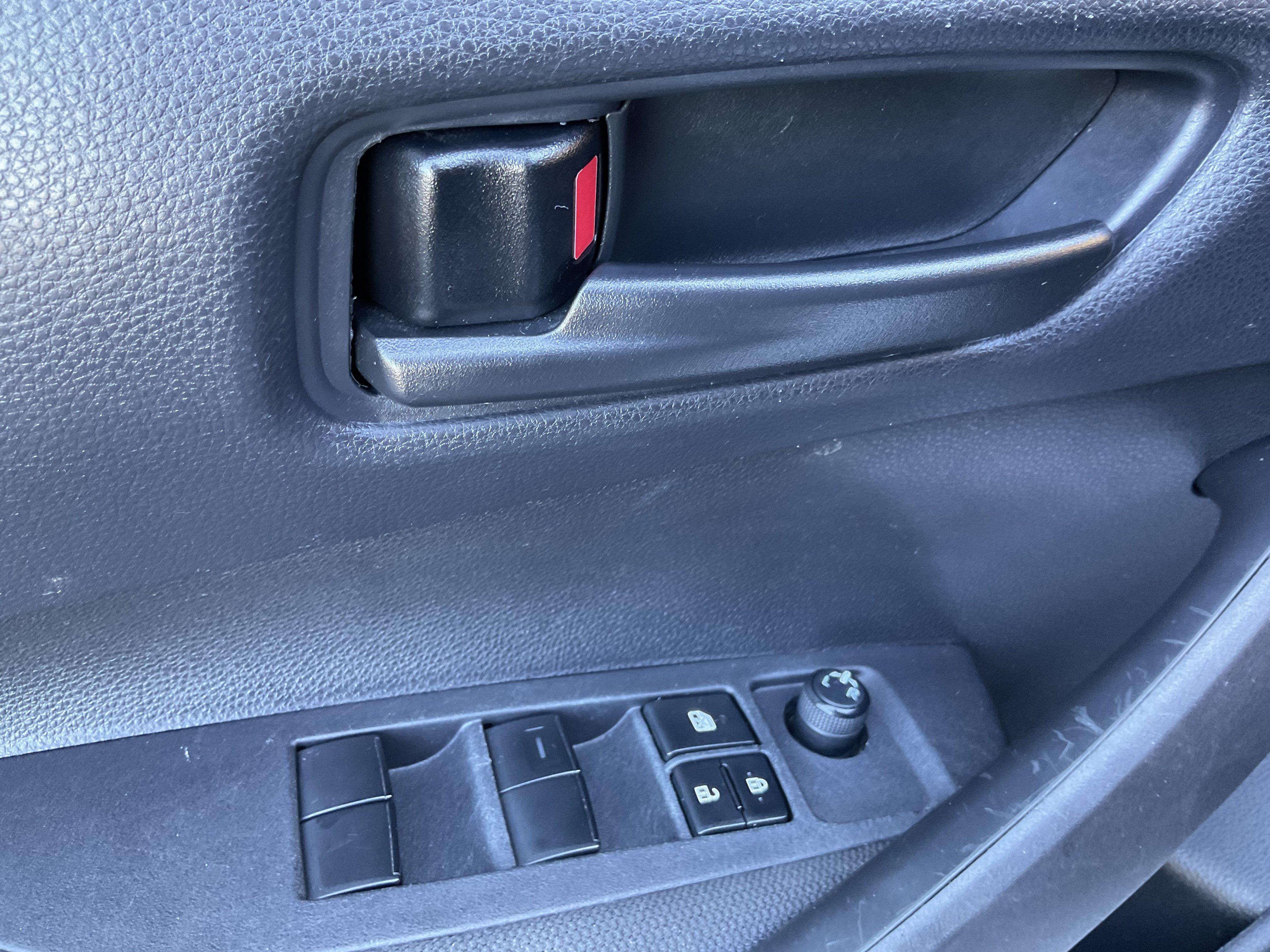 Used 2025 Toyota Corolla LE FWD image 24