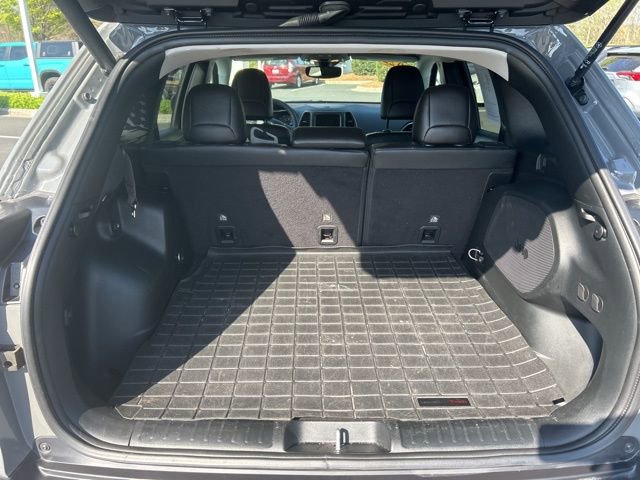 Used 2022 Jeep Cherokee Trailhawk w/ Sun, Sound & Nav Group image 8