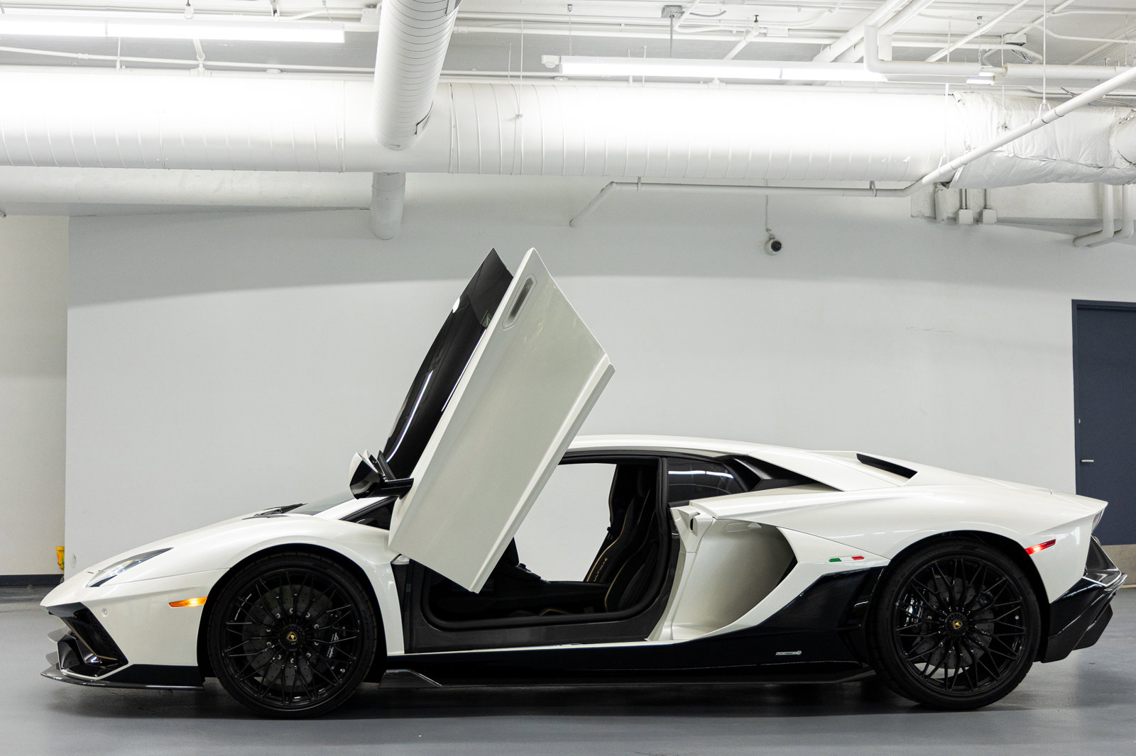 Used 2022 Lamborghini Aventador LP 780-4 Ultimae image 5
