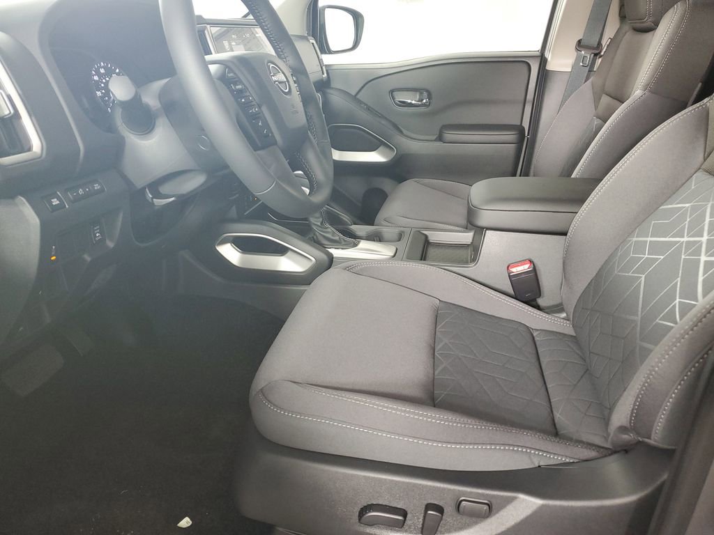 New 2025 Nissan Frontier SV w/ SV Convenience Package image 11