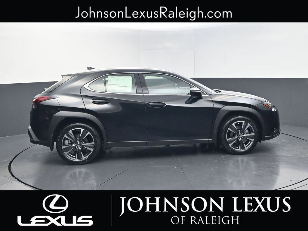 New 2026 Lexus UX 300h FWD image 6