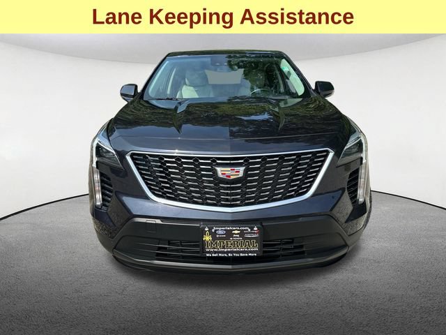 Used 2023 Cadillac XT4 Luxury w/ Driver Awareness Package AWD/4WD image 4
