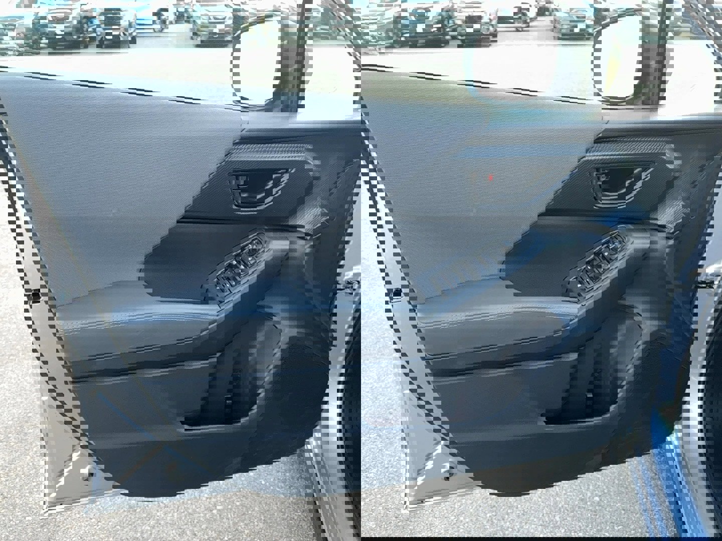 Certified 2025 Subaru Crosstrek 2.0i Premium image 14