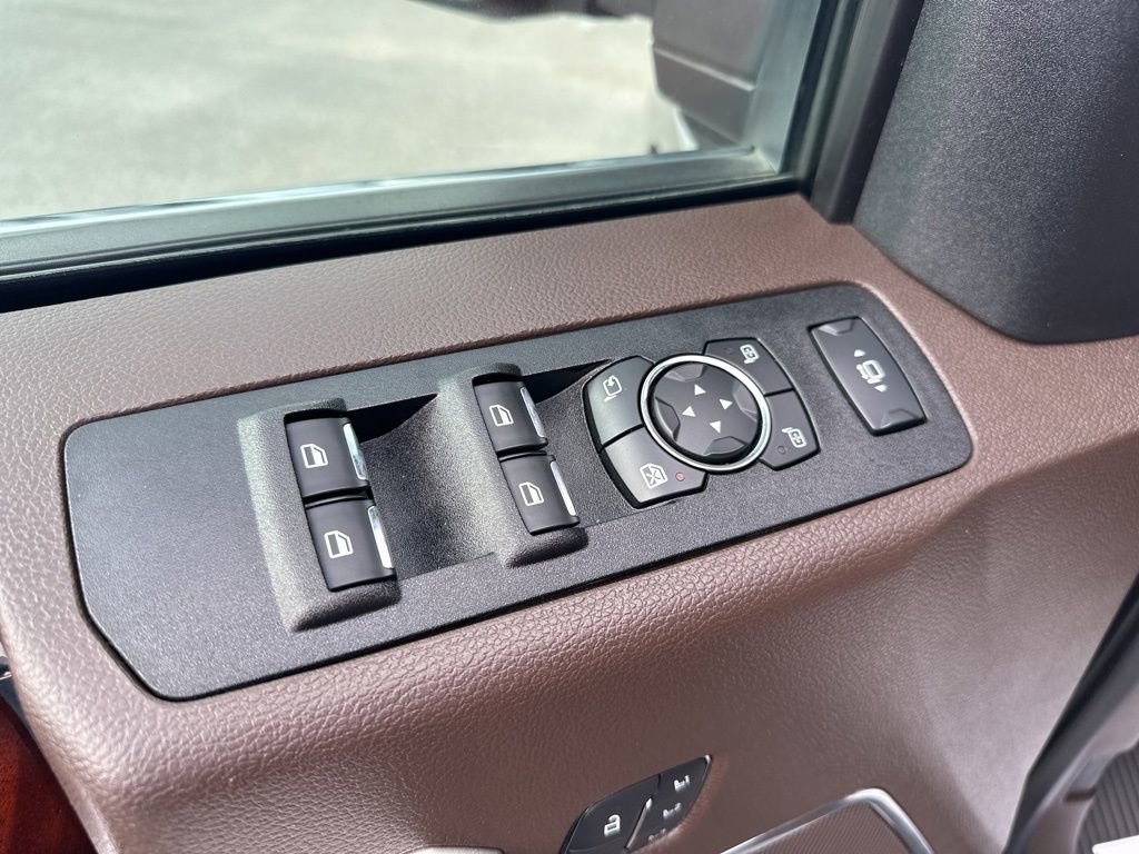 Used 2021 Ford F250 King Ranch w/ King Ranch Ultimate Package image 12