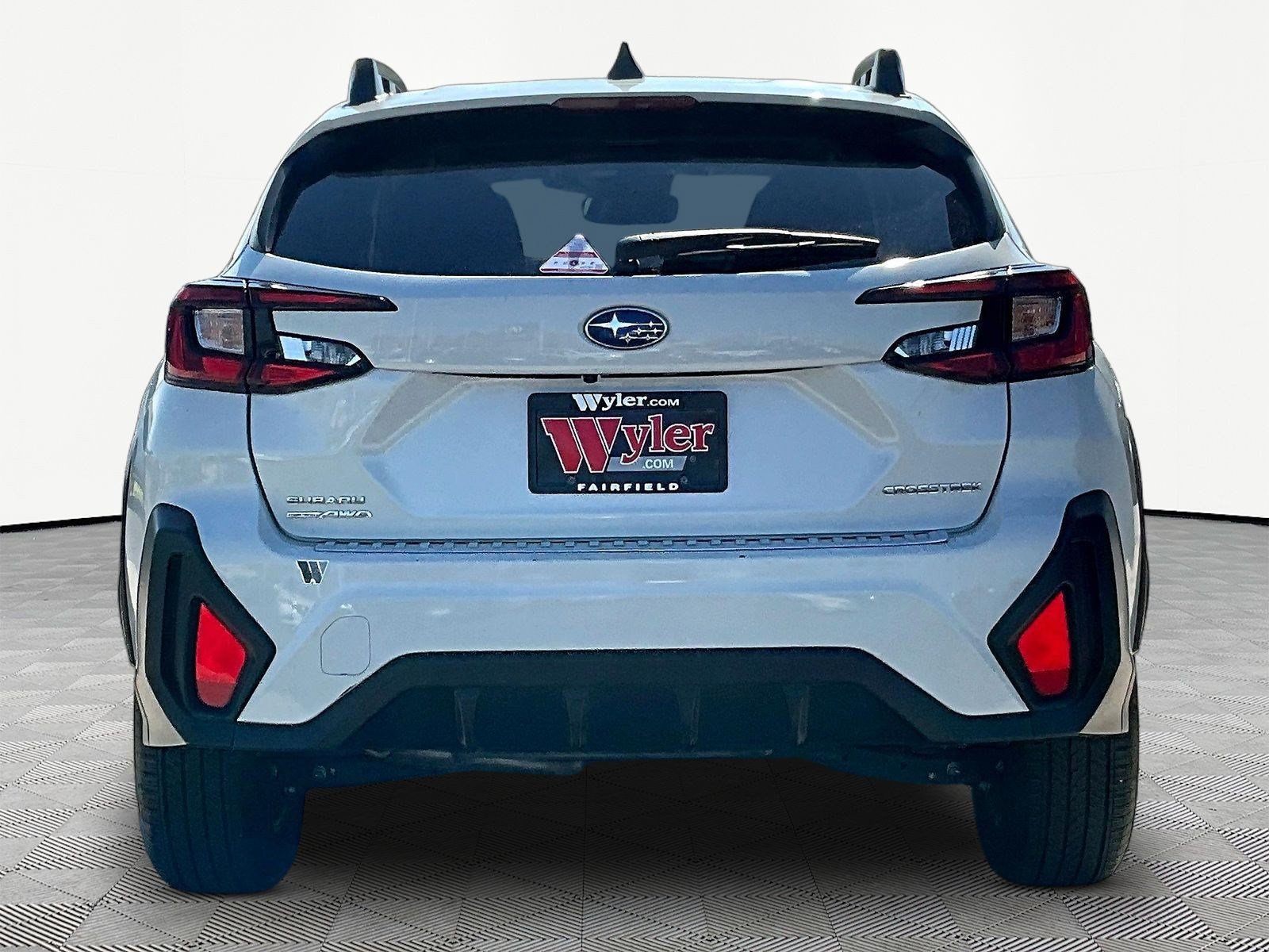Used 2024 Subaru Crosstrek 2.0i Premium AWD/4WD image 5