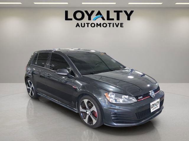 Used 2016 Volkswagen Golf 4-Door image 7