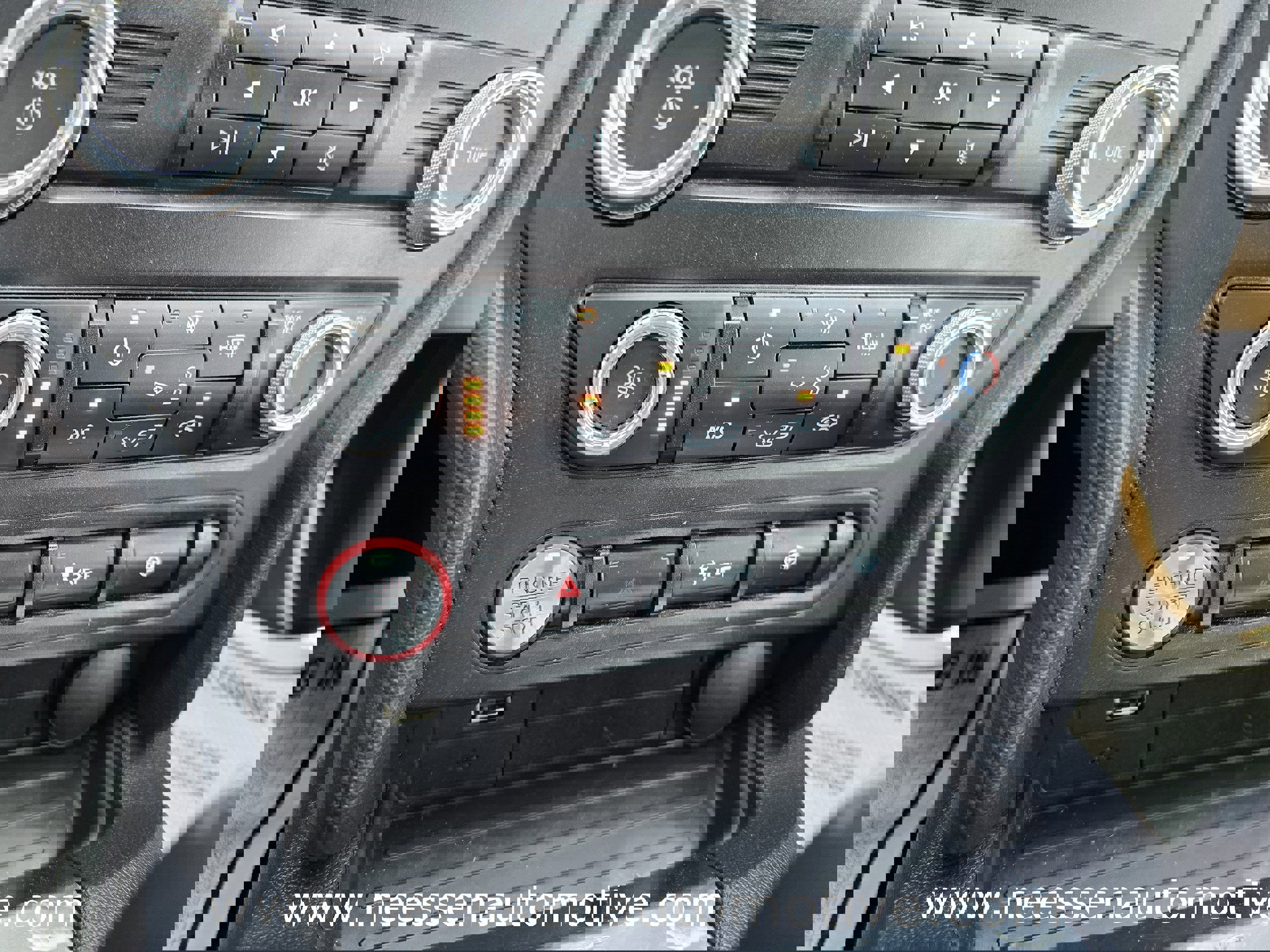 Used 2023 Ford Mustang Coupe image 28