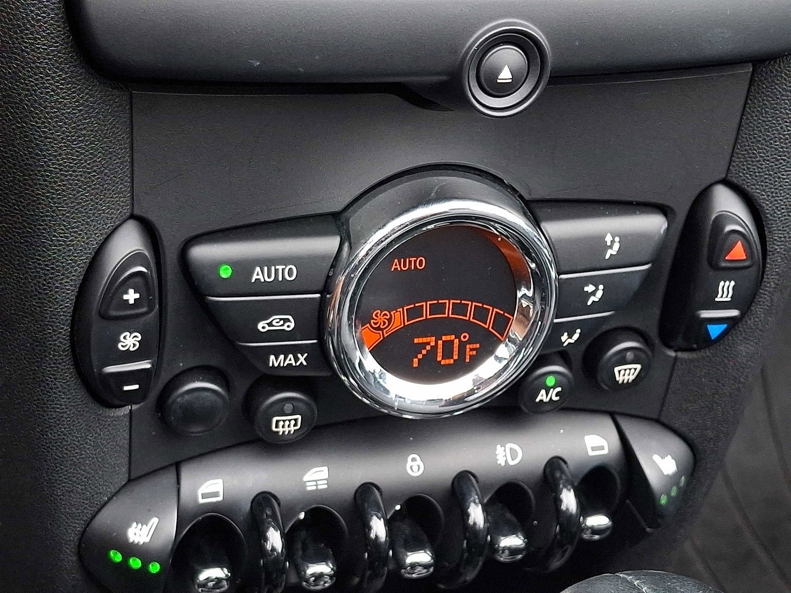 Used 2015 MINI Cooper S image 15