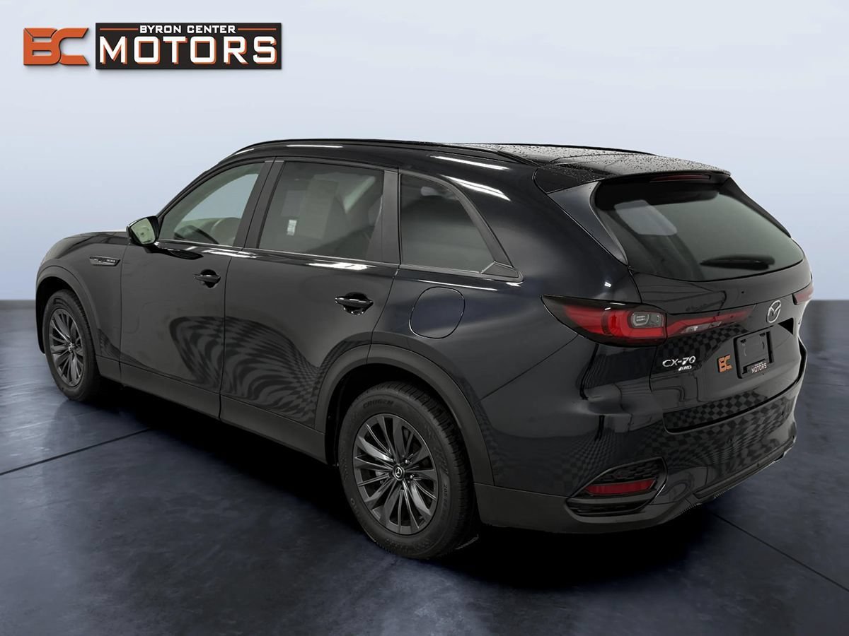 Used 2025 MAZDA CX-70 3.3 Turbo w/ Preferred Package AWD/4WD image 5