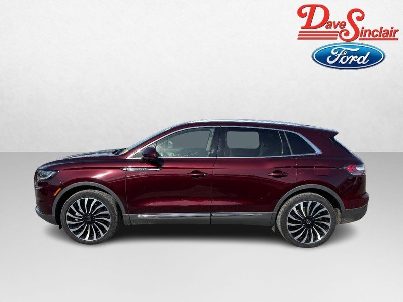 Used 2023 Lincoln Nautilus Black Label image 10