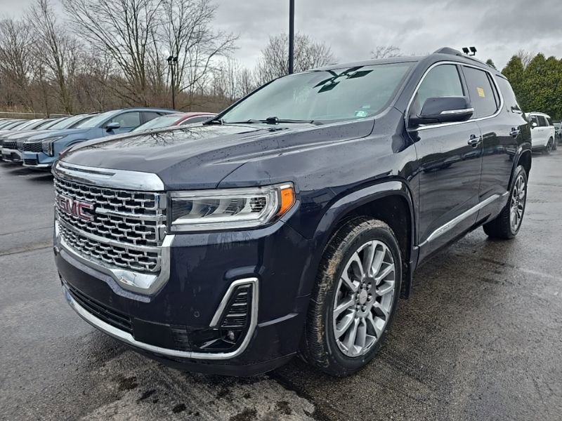 Used 2021 GMC Acadia Denali w/ Denali Ultimate Package image 3