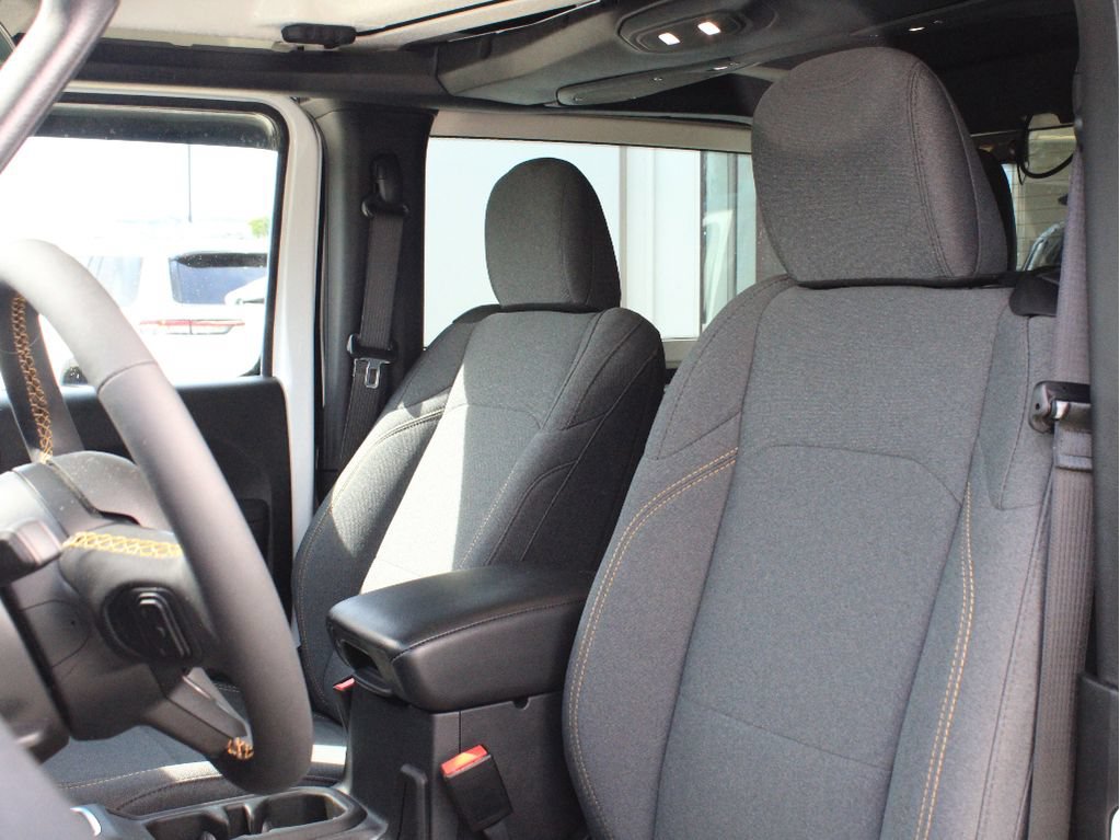 Certified 2024 Jeep Wrangler Sport AWD/4WD image 10
