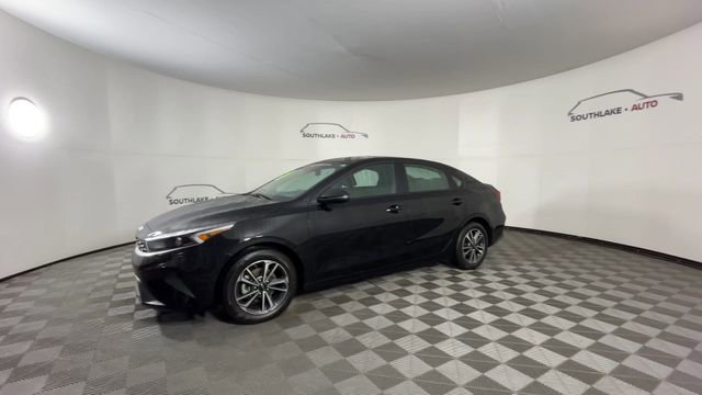 Certified 2024 Kia Forte LXS w/ LXS Technology Package image 4