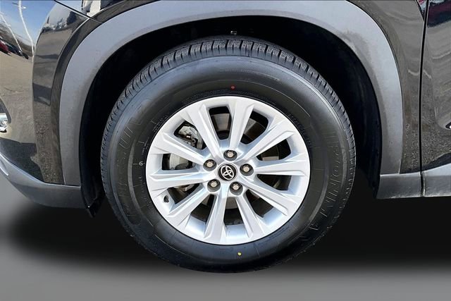 Used 2024 Toyota Grand Highlander XLE image 27