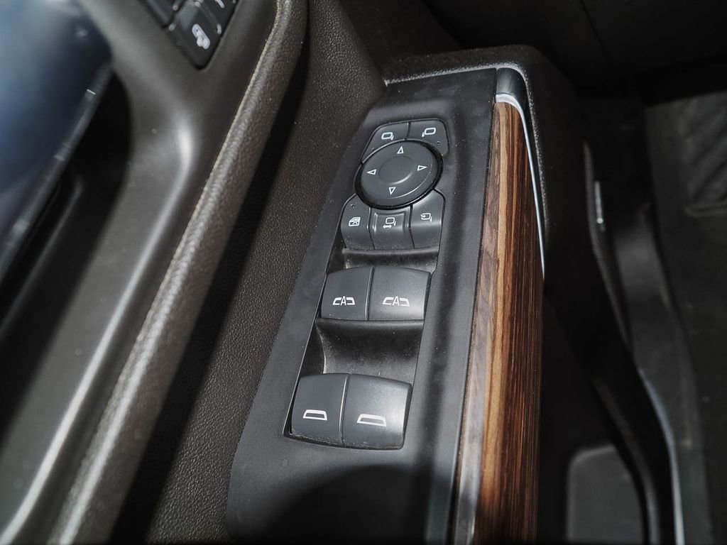 Certified 2023 Chevrolet Silverado 2500 High Country w/ Technology Package AWD/4WD image 28