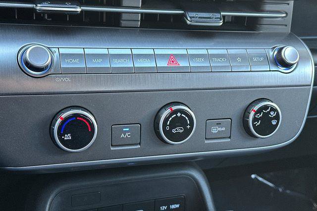 Certified 2026 Hyundai Kona SE image 21