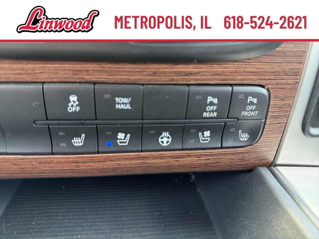 Used 2018 RAM 1500 Laramie w/ Convenience Group AWD/4WD image 24