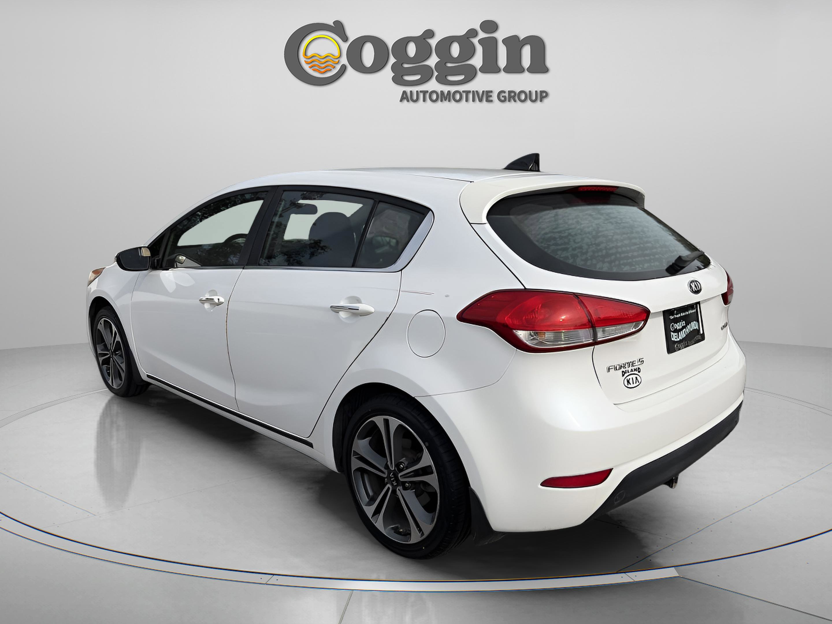 Used 2016 Kia Forte EX image 4