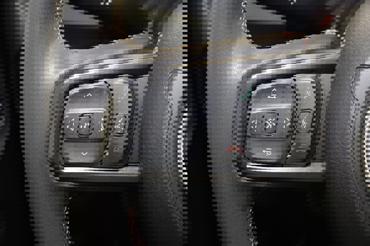 Used 2024 Jeep Wrangler Willys image 33