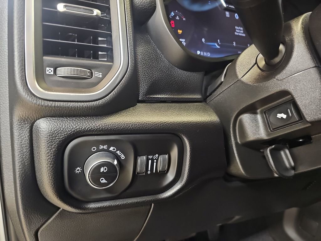 New 2026 RAM 3500 Laramie w/ Max Tow Package image 31